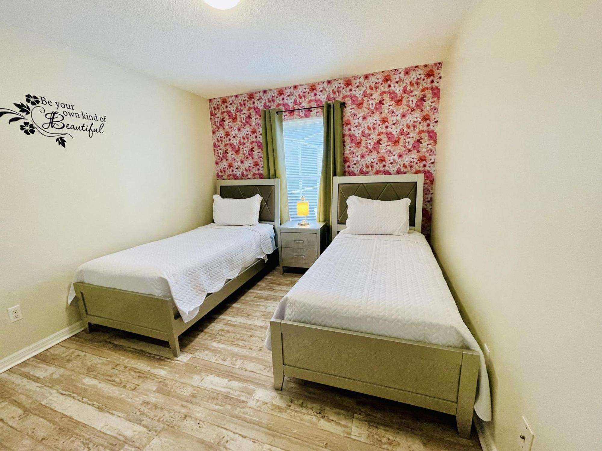 Beautiful 5-5 Bedroom Home!!! Kissimmee Exteriér fotografie